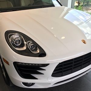 Meet your Posher, Renata